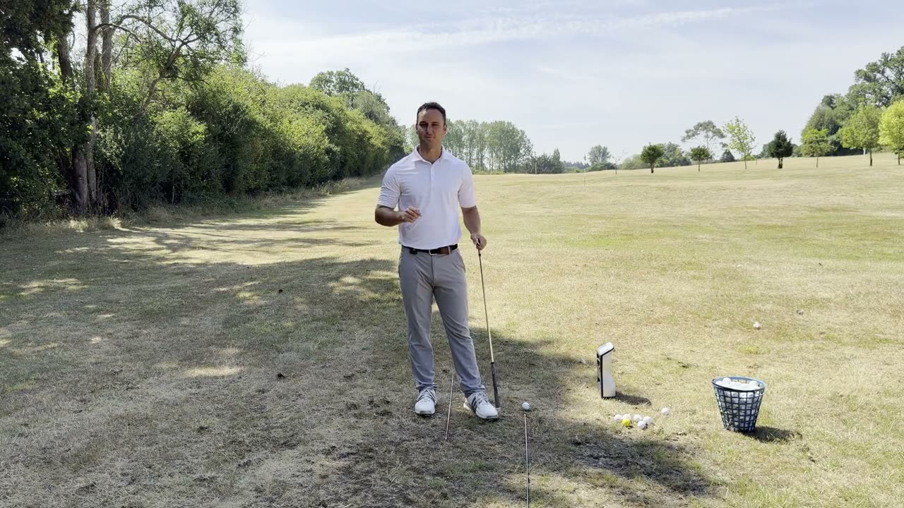Danny Coombs explaining body alignment on the range